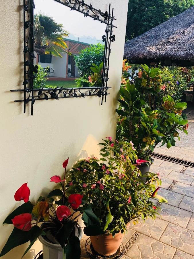 Hotel Santo Vanuatu Luganville Kültér fotó