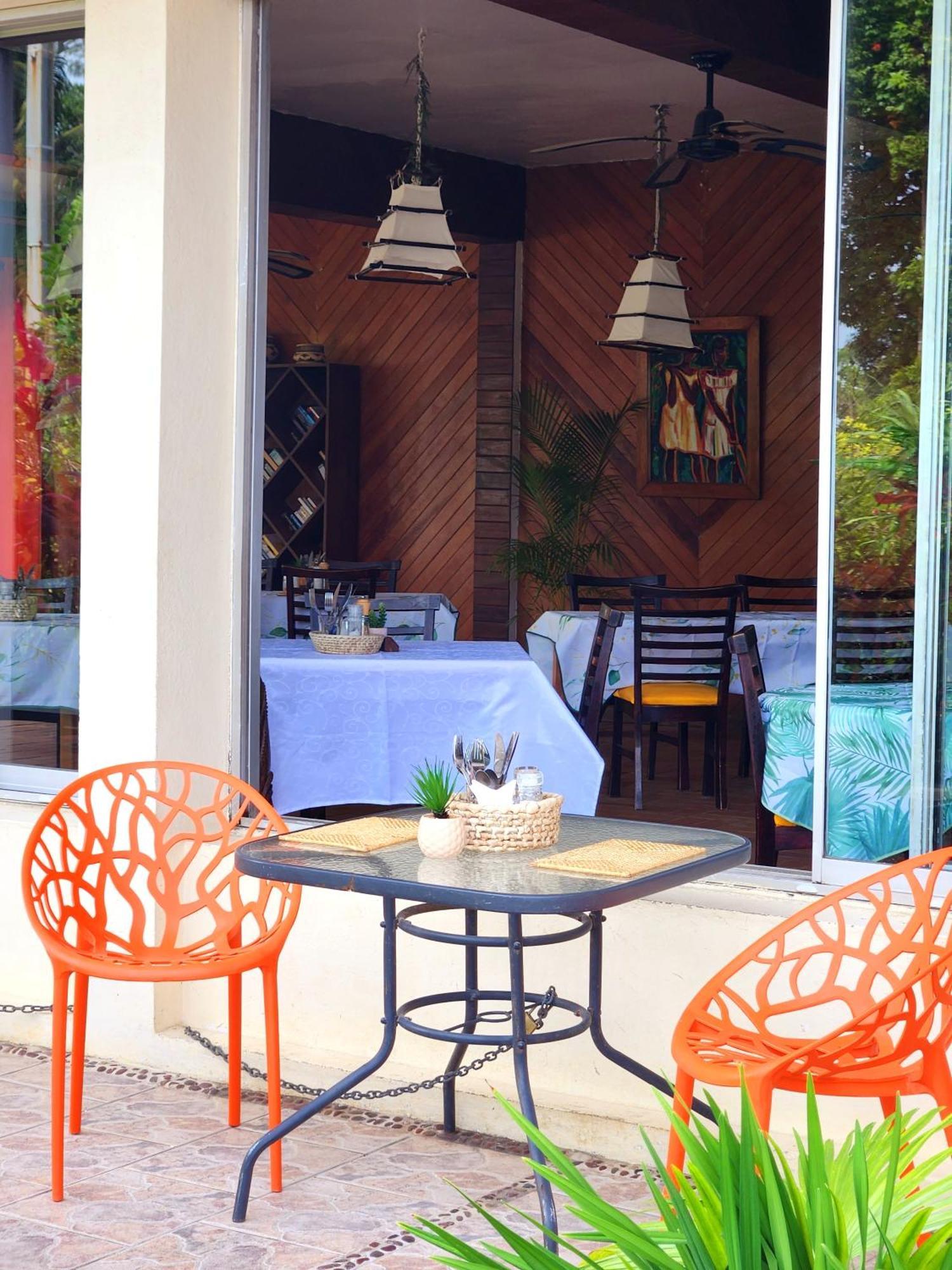 Hotel Santo Vanuatu Luganville Kültér fotó