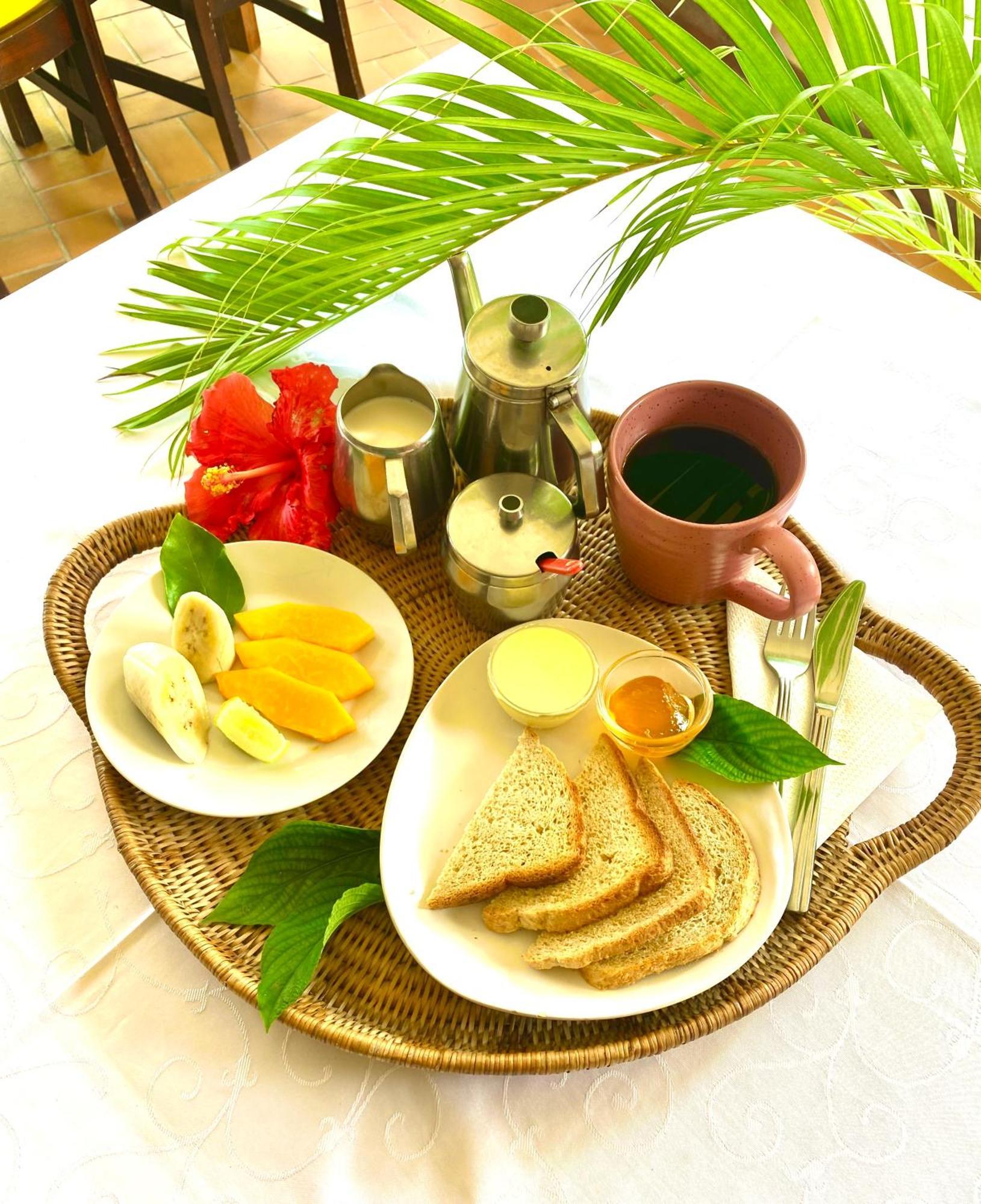 Hotel Santo Vanuatu Luganville Kültér fotó